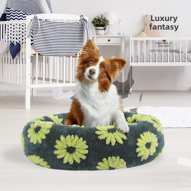 Plush Pet House for Cats and Dogs